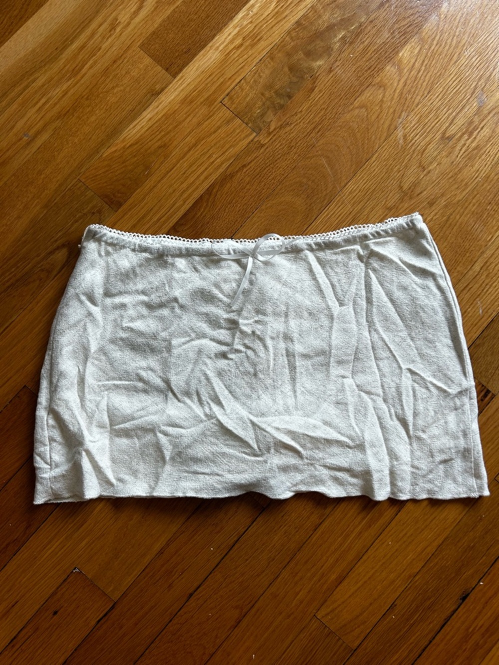 Women’s Cream Mini Skirt